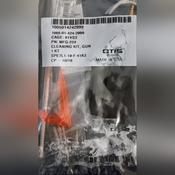 Otis Cleaning Kit, Gun  Military Version NSN 1005-01-424-2999 - Picture 7 of 16